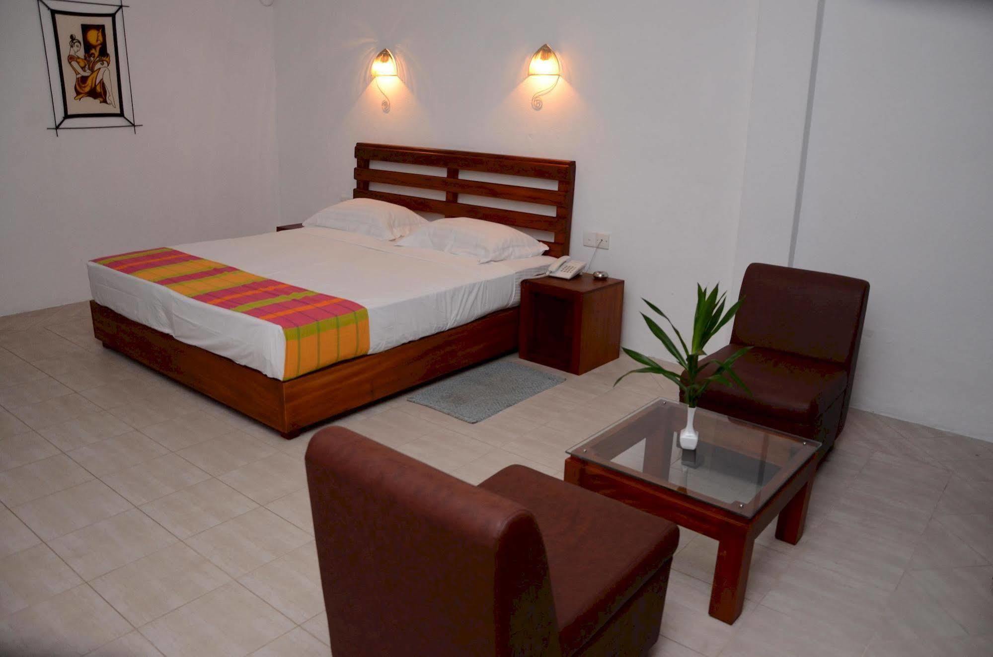 Lavendish Beach Resort อูนาวาตูนา ภายนอก รูปภาพ