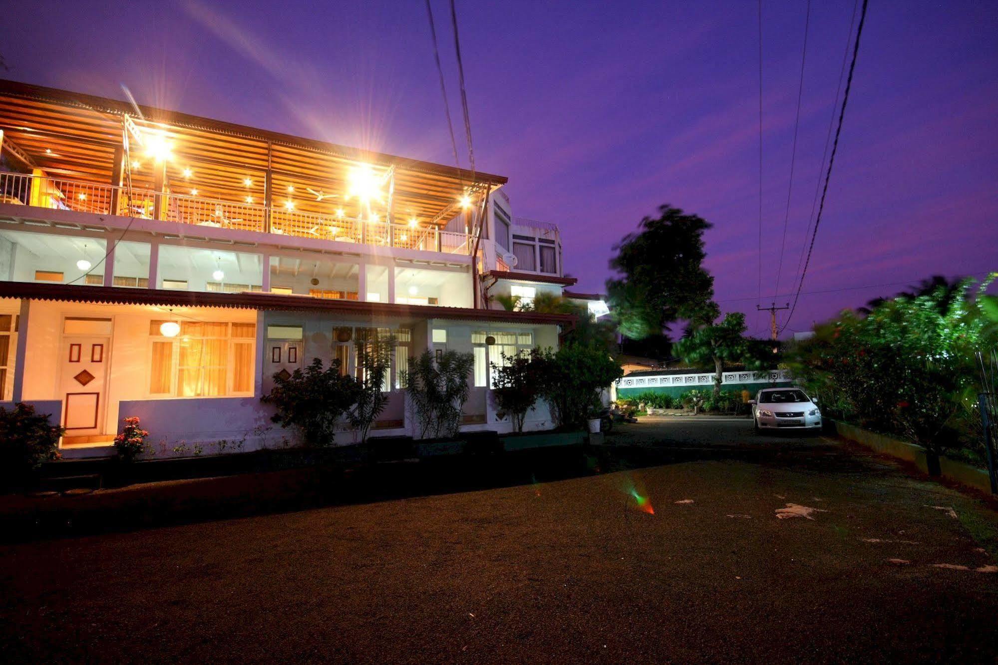 Lavendish Beach Resort อูนาวาตูนา ภายนอก รูปภาพ