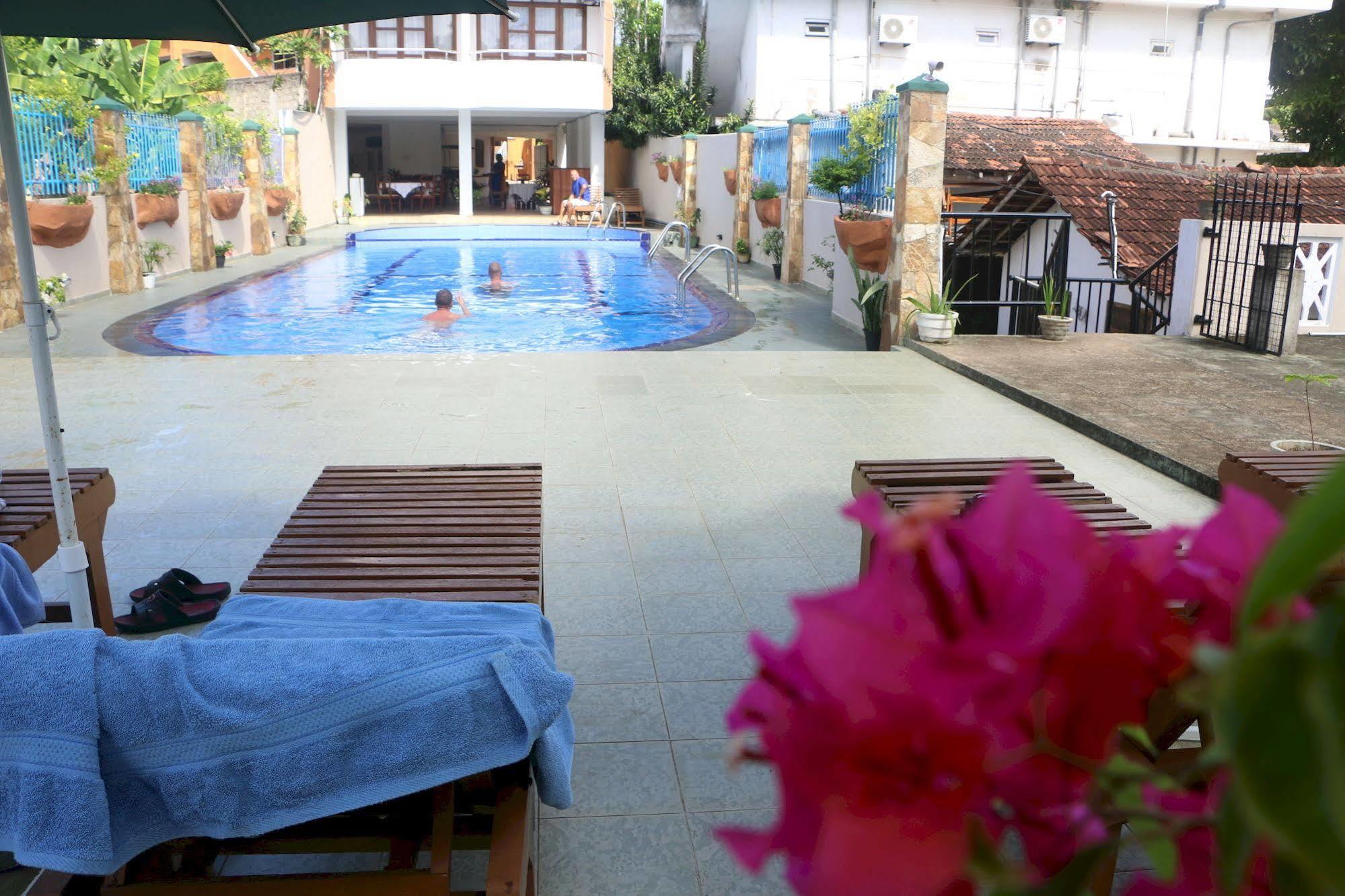Lavendish Beach Resort อูนาวาตูนา ภายนอก รูปภาพ