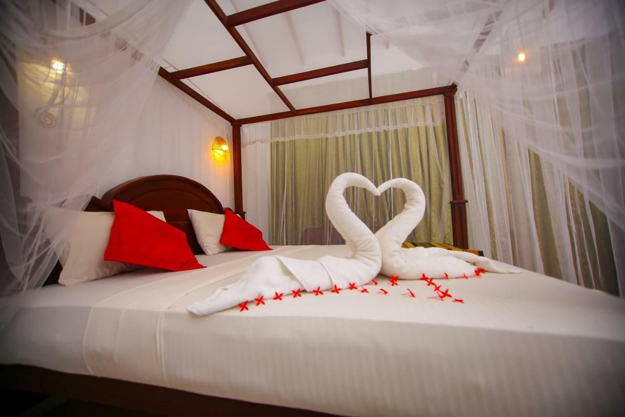Lavendish Beach Resort อูนาวาตูนา ภายนอก รูปภาพ
